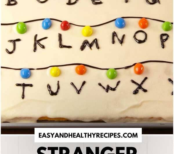 'Stranger Things'-Inspired Sheet Cake